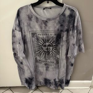 Graphic tshirt